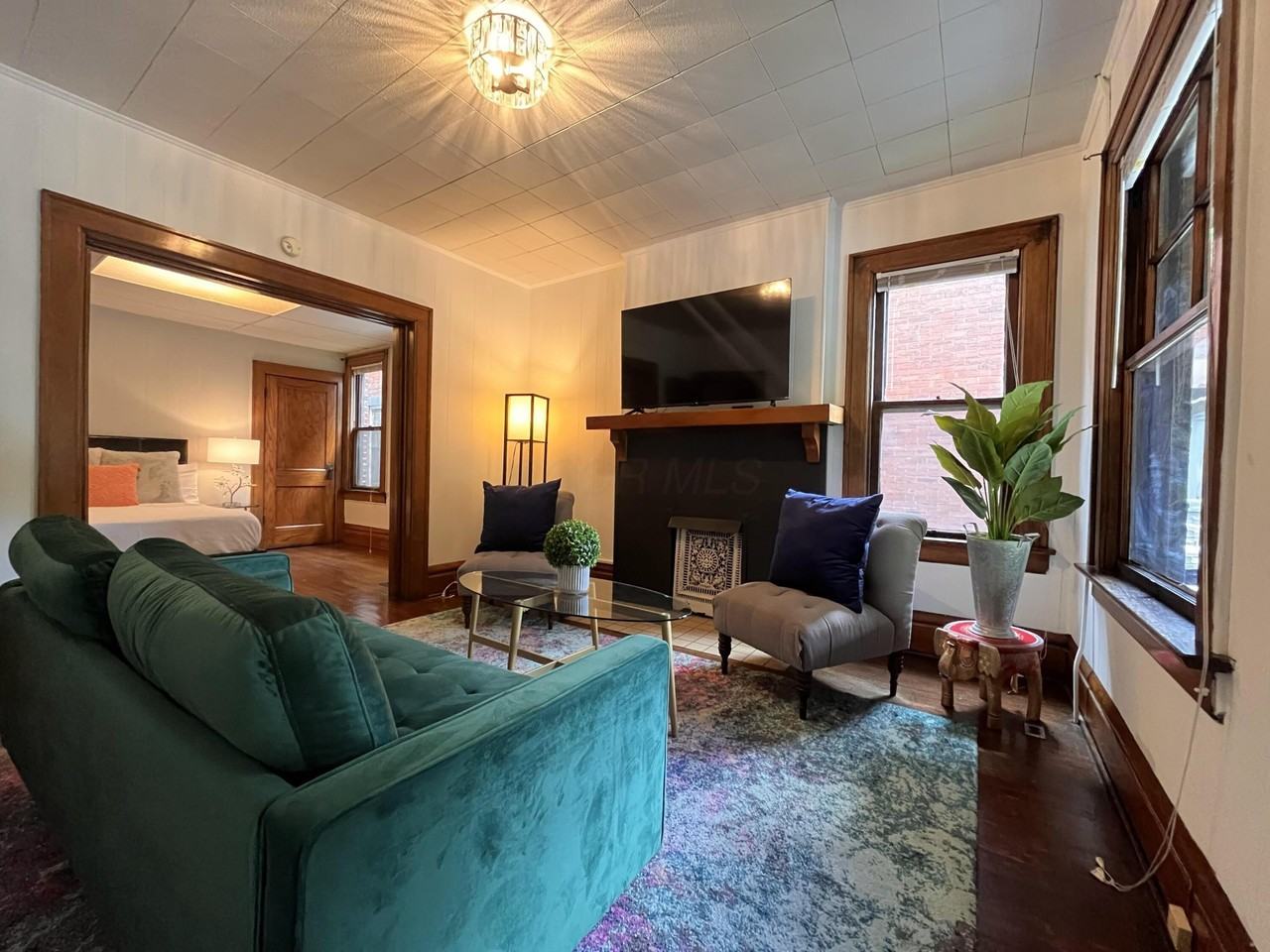 876 Dennison Ave - Photo 2 of 9