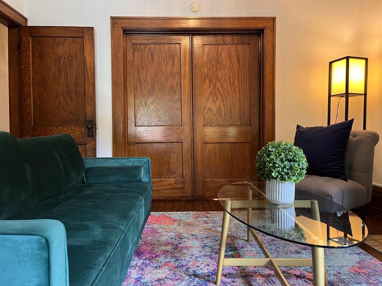 876 Dennison Ave - Photo 4 of 9