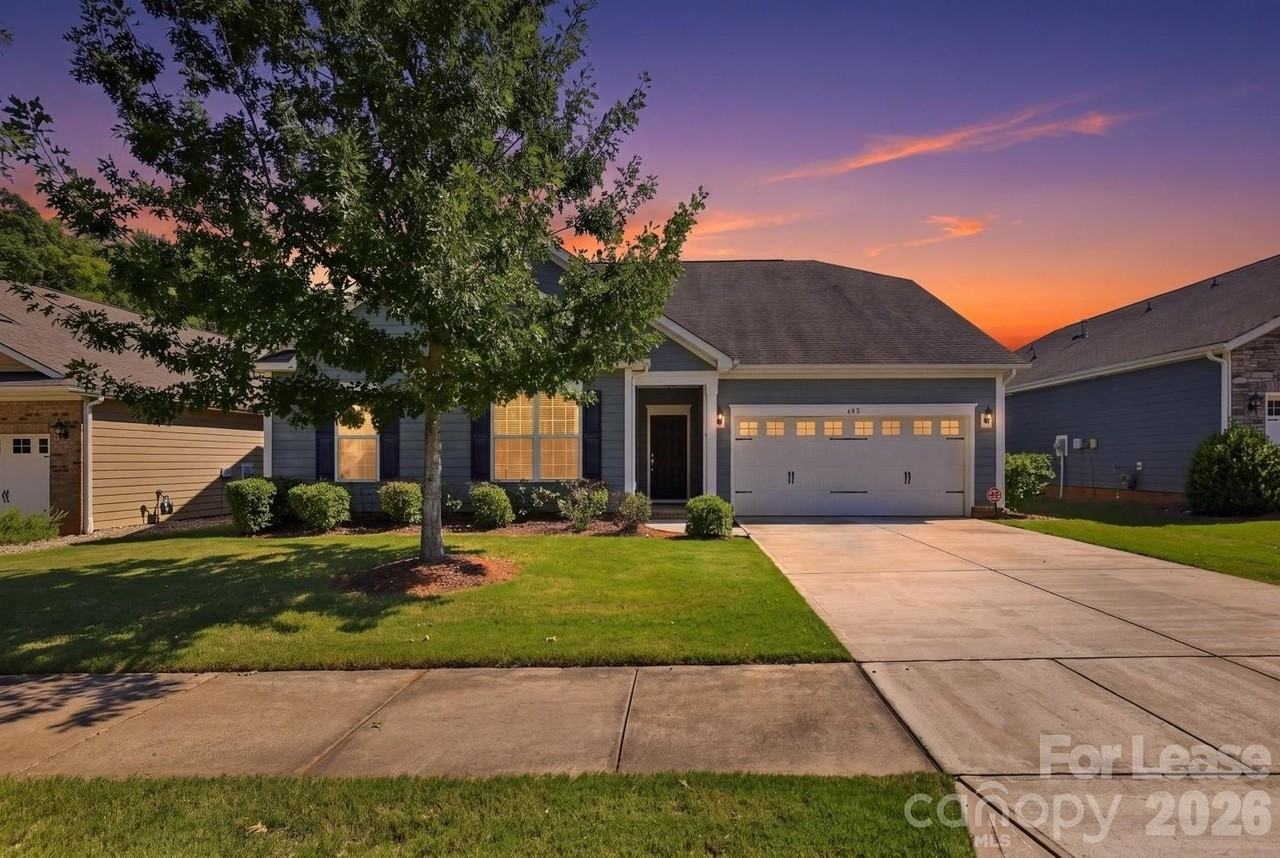 605 Gardenbrook Trl - Photo 2 of 40