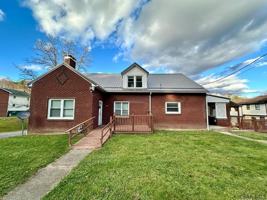 featured image of 454 Harshberger Rd