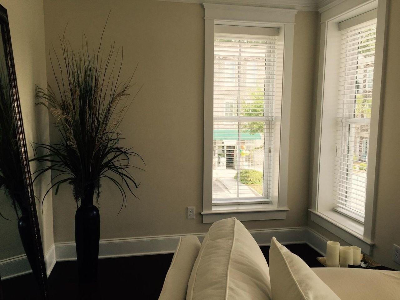 720 S Shelmore Blvd #202 - Photo 5 of 17
