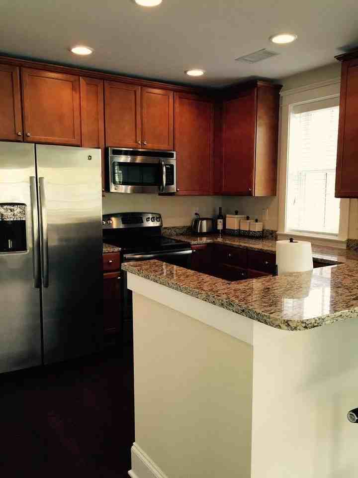 720 S Shelmore Blvd #202 - Photo 6 of 17