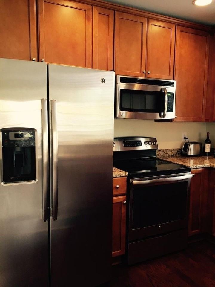 720 S Shelmore Blvd #202 - Photo 7 of 17