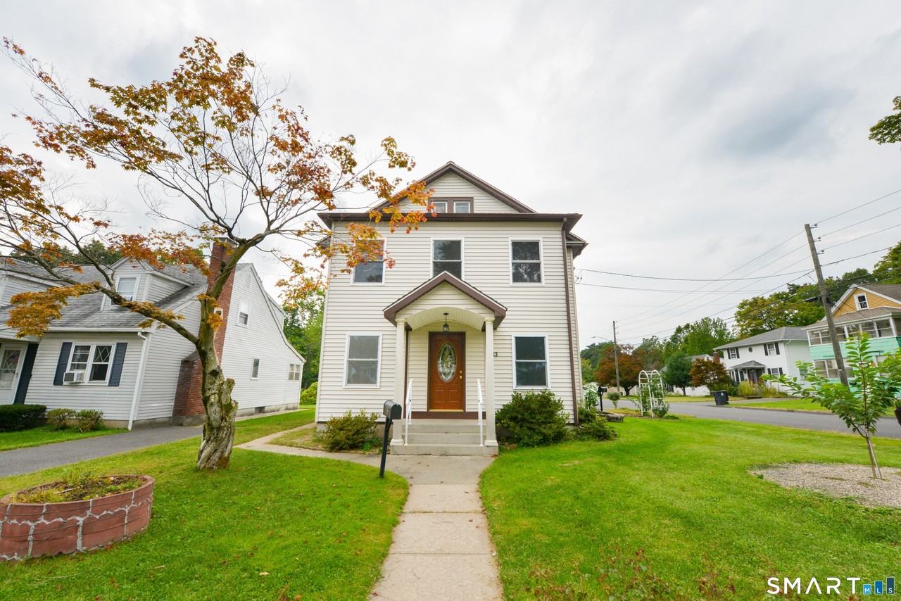 33 Zipp Ave - Photo 2 of 24