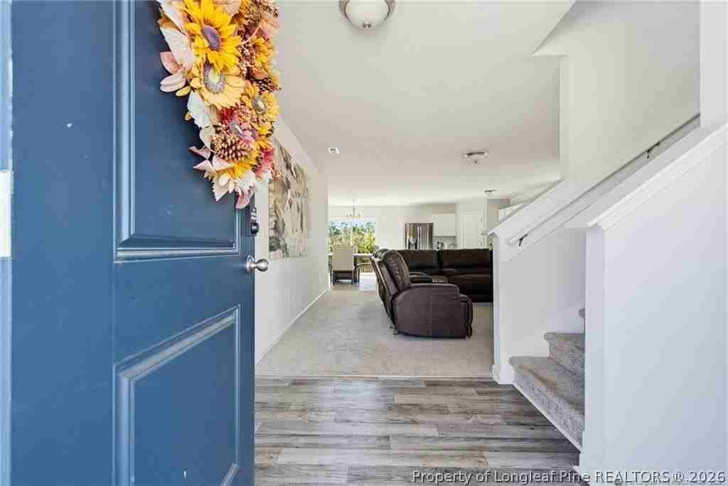 913 Sapphire Stone Ln - Photo 2 of 24