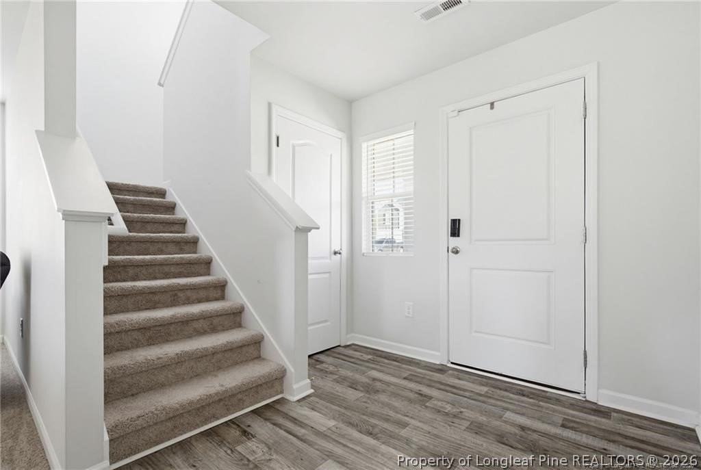 913 Sapphire Stone Ln - Photo 3 of 24