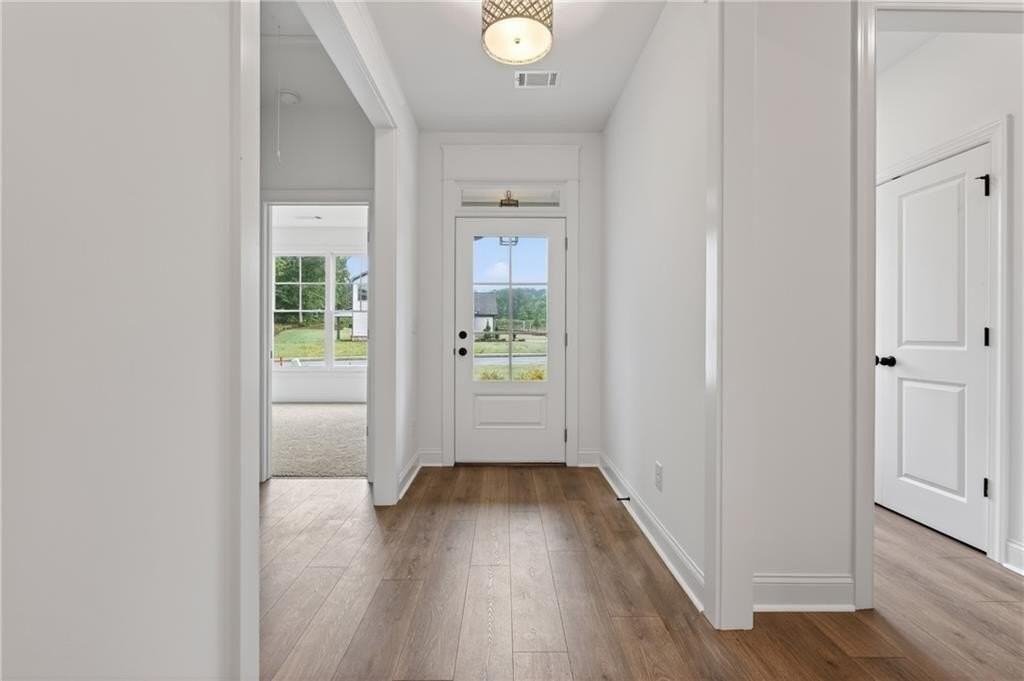 69 Stanley Dr - Photo 3 of 49