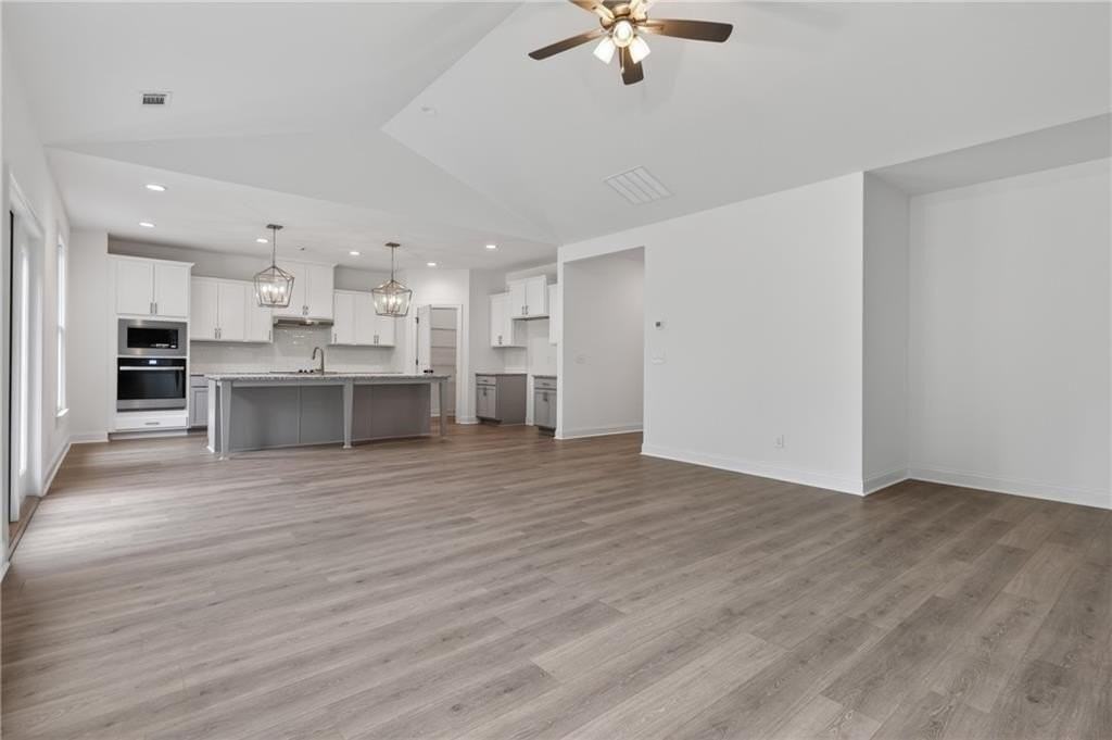 69 Stanley Dr - Photo 5 of 49