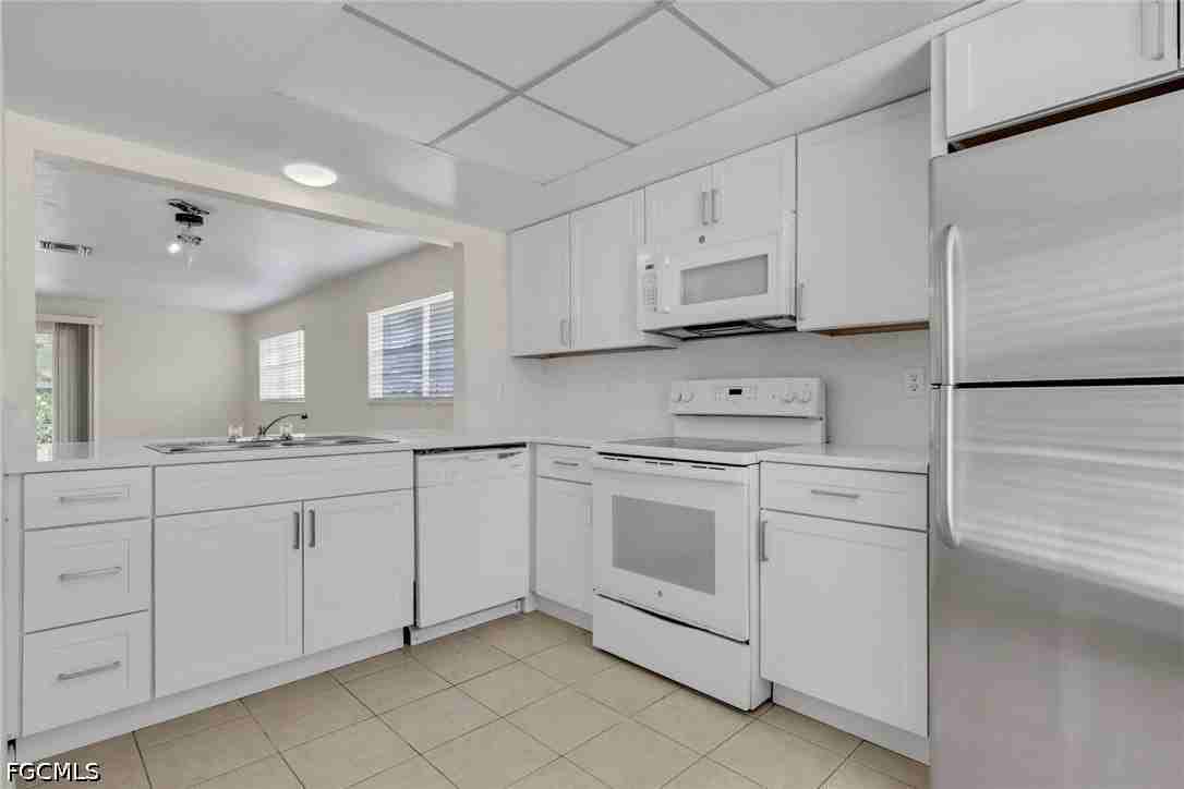 1626 Orchid Blvd - Photo 3 of 24