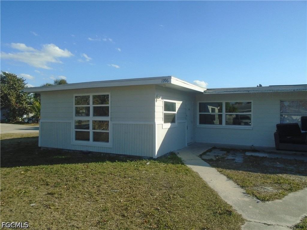 1994 Oak Dr #1996