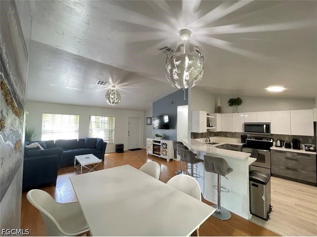 6701 Canton St - Photo 3 of 14