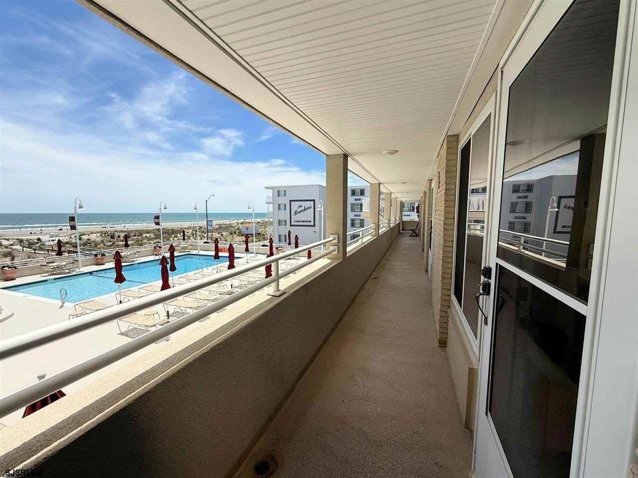 5300 Boardwalk - Photo 3 of 13
