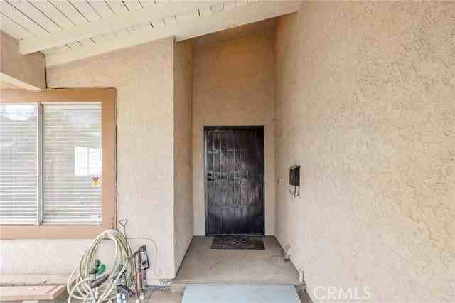 5292 Bransford Dr - Photo 2 of 8