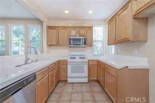 23 Willowdale - Photo 2 of 8