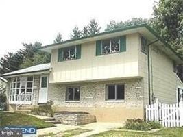 featured image of 713 Trudy Ln