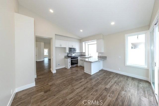 933 S Dylan Way - Photo 7 of 8