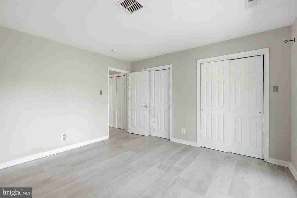 27-B Darien - Photo 7 of 45