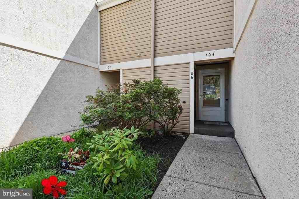 106 Harvest Ln - Photo 3 of 14