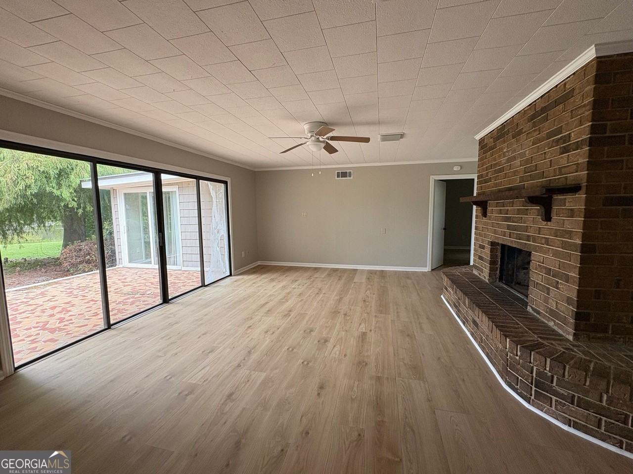 106 Cherry St - Photo 7 of 20