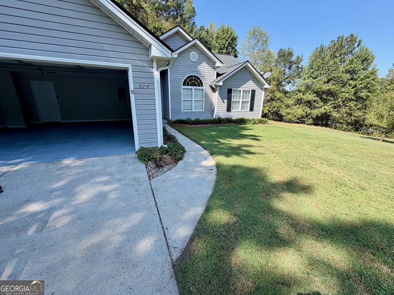 574 Hickeria Way - Photo 3 of 20