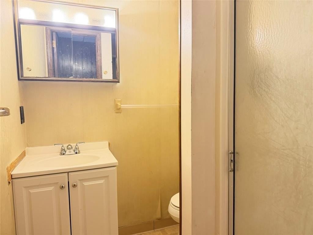 275 Main St #3 - Photo 5 of 10
