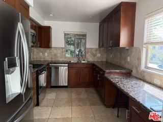 10809 Hortense St #1 - Photo 4 of 8