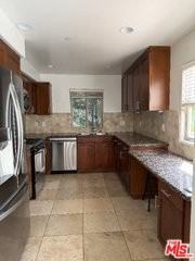 10809 Hortense St #1 - Photo 6 of 8