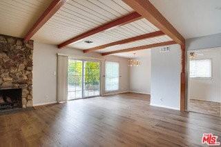 12748 Weddington St - Photo 4 of 7