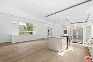 11 Bridle Ln - Photo 2 of 8