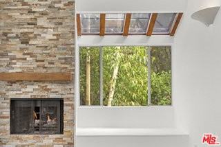 11 Bridle Ln - Photo 5 of 8