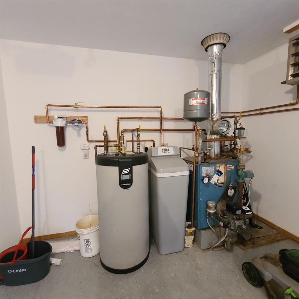 2787 Templeton St - Photo 6 of 30