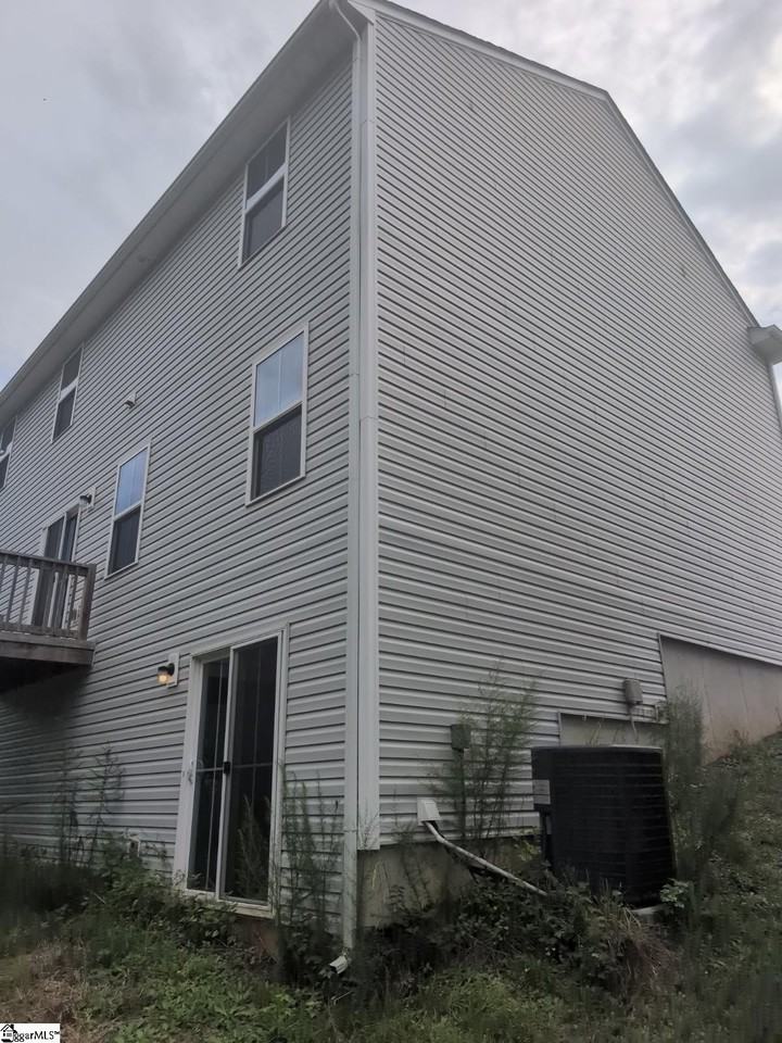 679 Heavenly Days St - Photo 5 of 26
