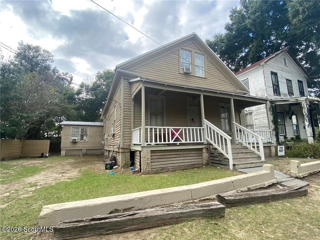 1923 Ellis St - Photo 2 of 13