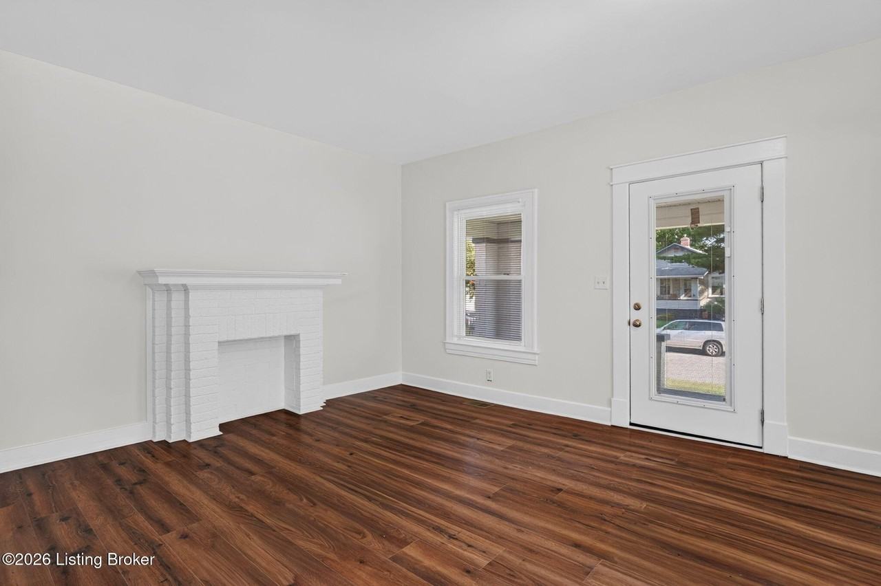 730 Iowa Ave - Photo 6 of 36