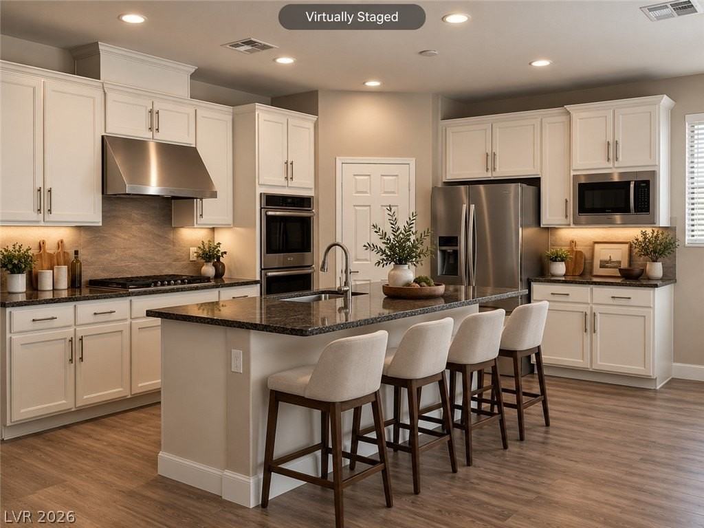 8059 Encanterra Rd - Photo 4 of 50