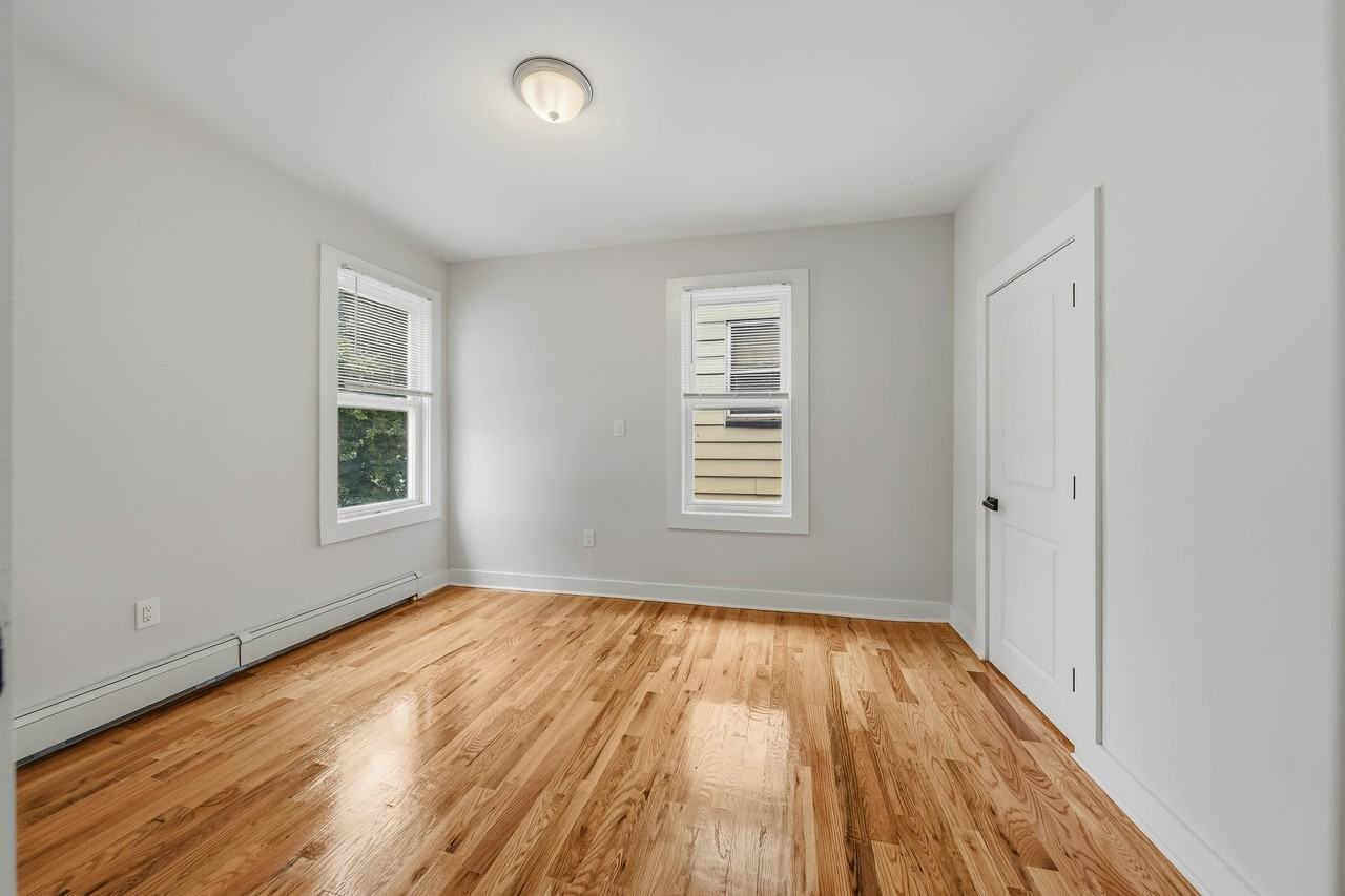 26 Rhode Island Avenue - 1 FL #1FL - Photo 6 of 32