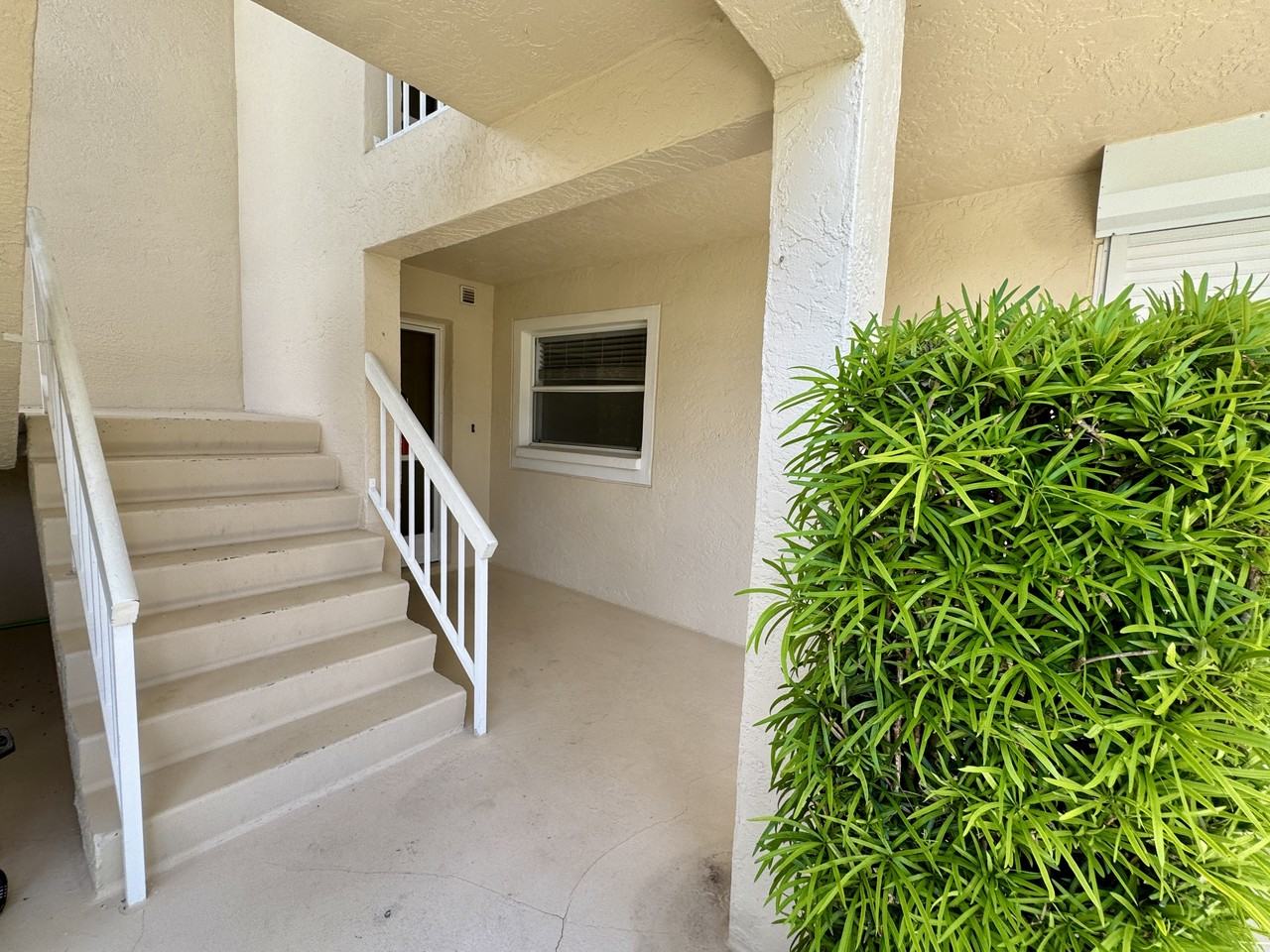 661 Squire Cir #101 - Photo 5 of 27