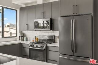 3724 Vinton Ave #1-2 - Photo 6 of 8