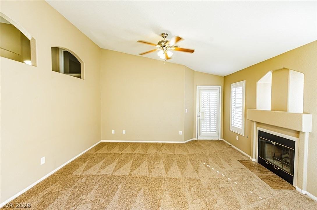 8952 Quarrystone Way - Photo 6 of 35