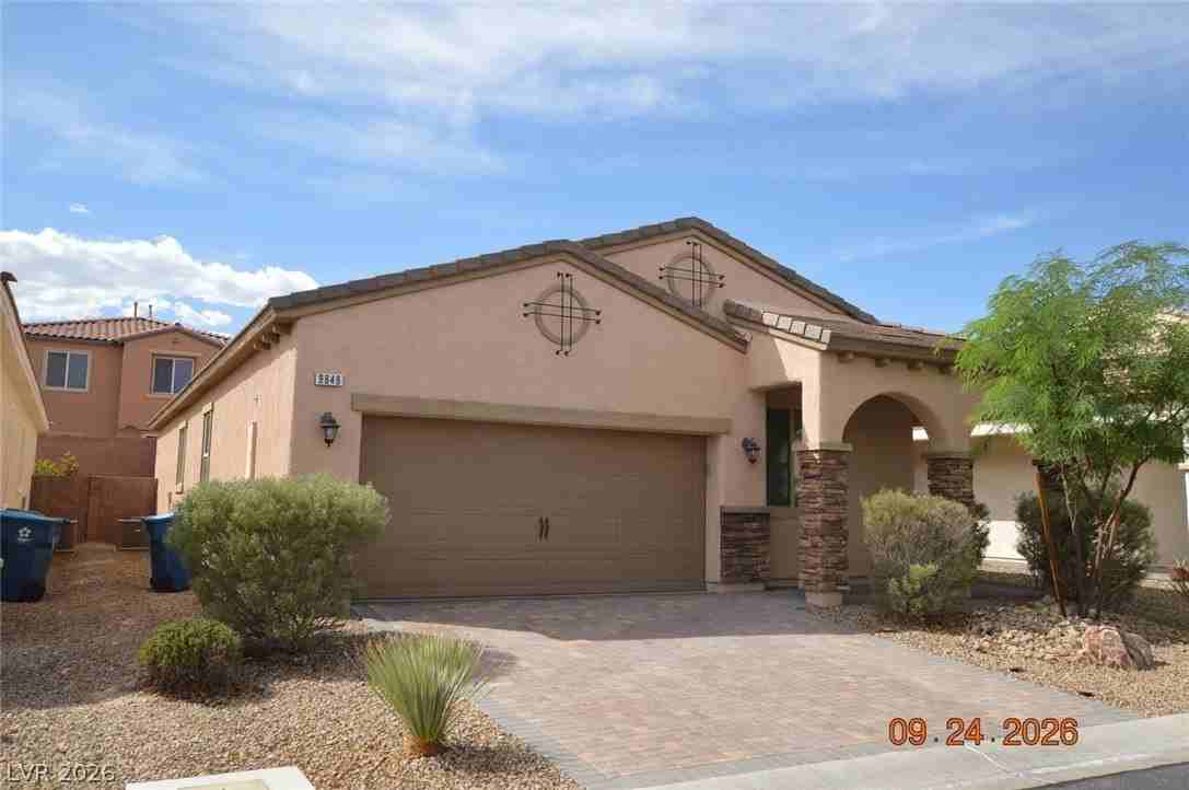 9849 Sage Canyon St - Photo 2 of 18