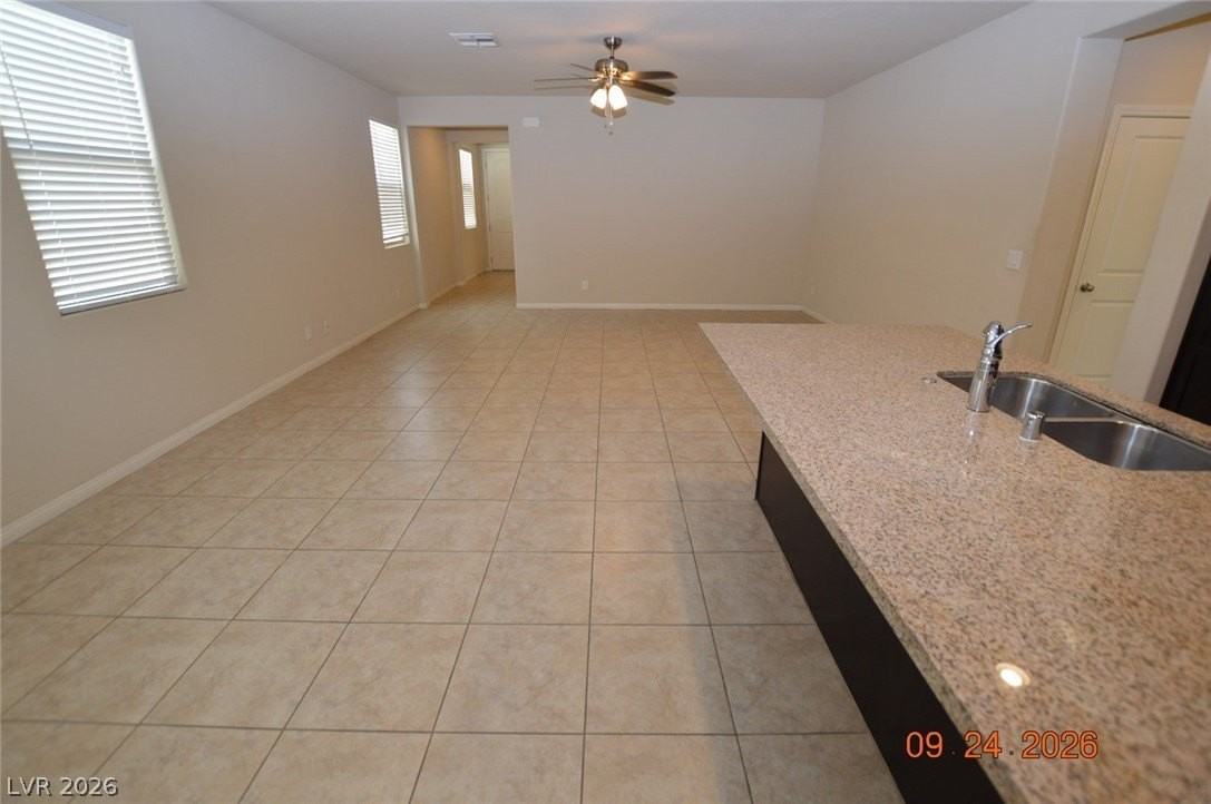 9849 Sage Canyon St - Photo 5 of 18