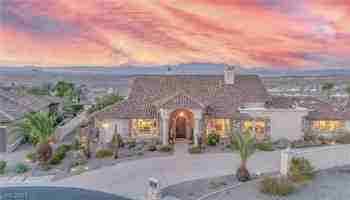 featured image of 2 Camino La Venta Ct