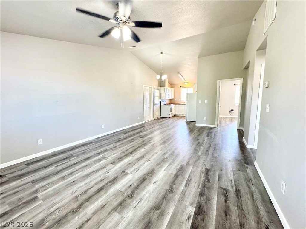 1031 Karen Ct #A - Photo 2 of 9