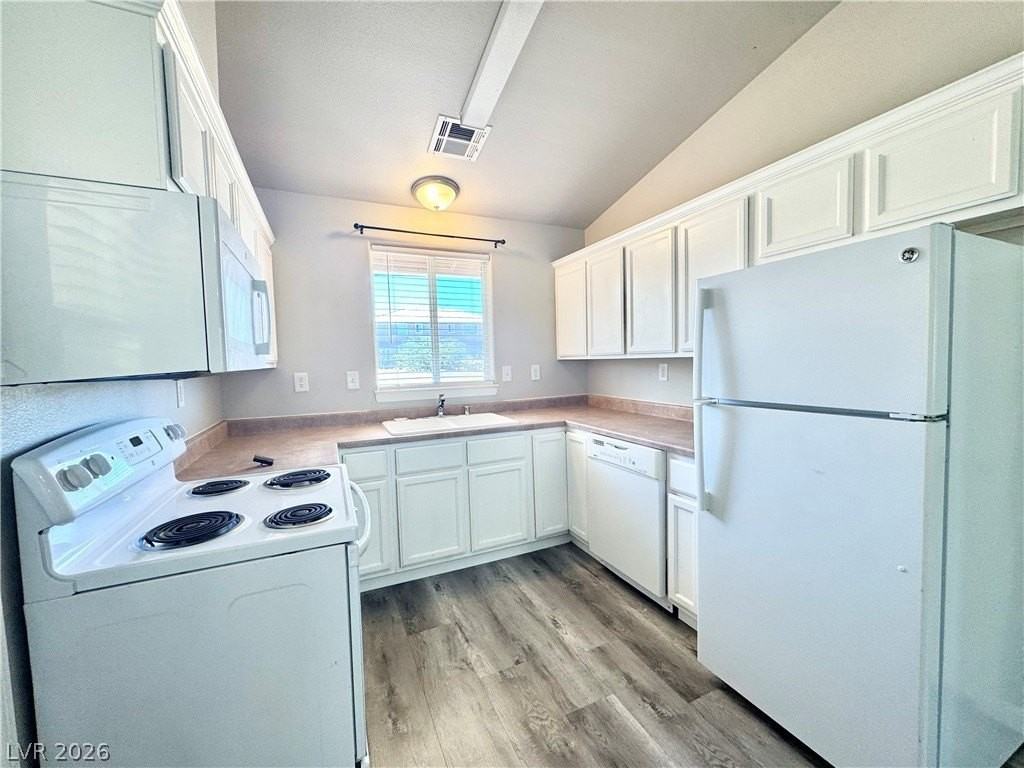1031 Karen Ct #A - Photo 3 of 9