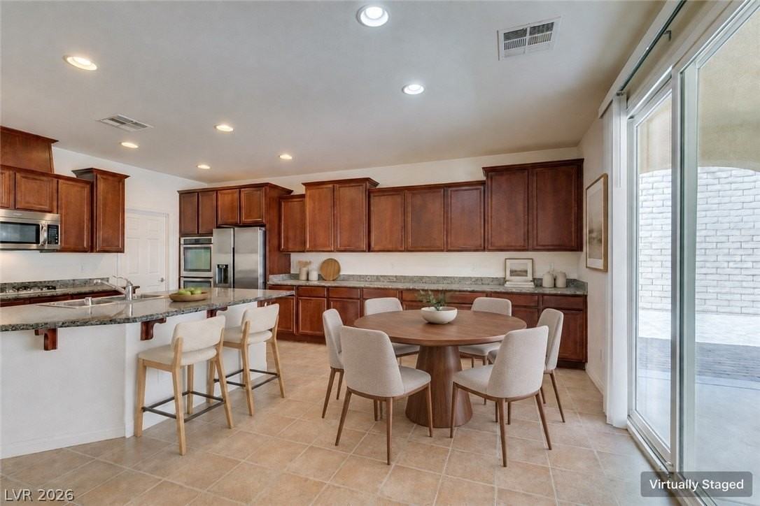12056 La Palmera Ave - Photo 4 of 50