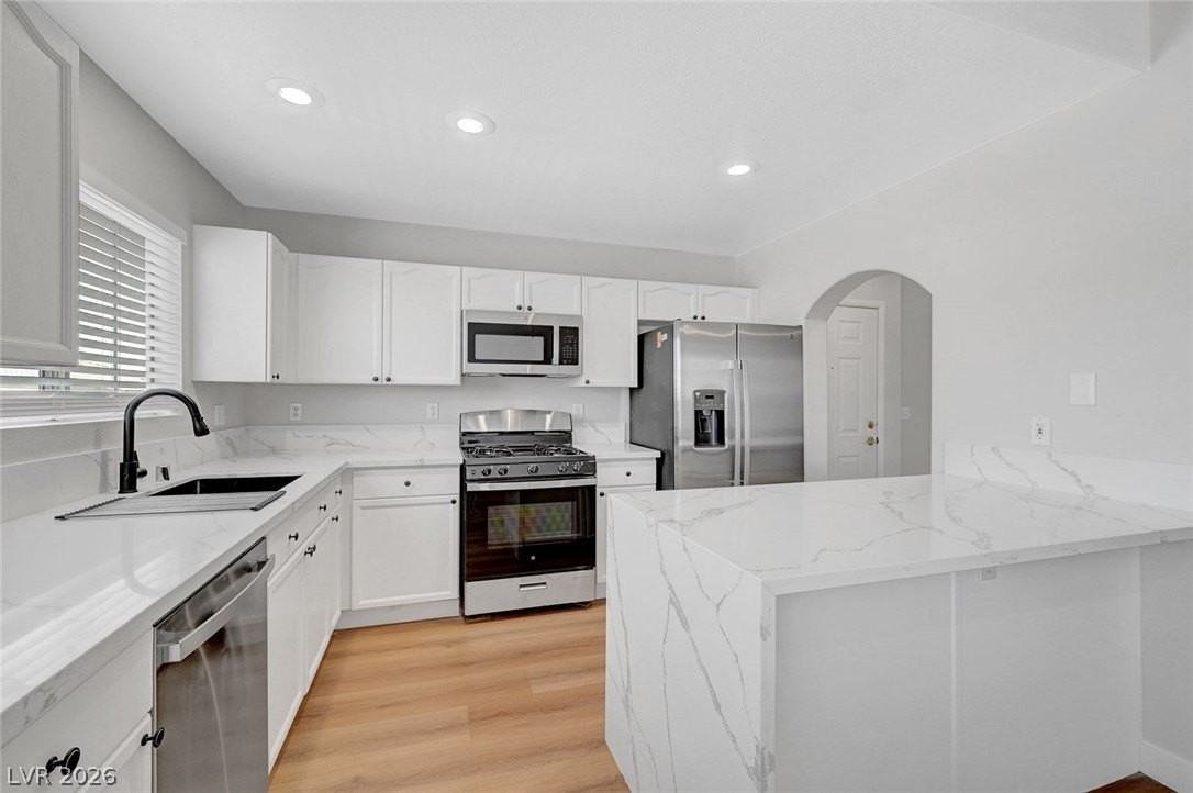 301 Pine Haven St #202 - Photo 2 of 40