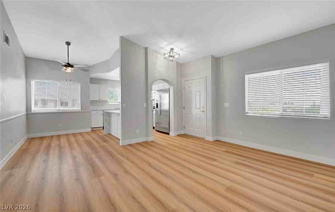 301 Pine Haven St #202 - Photo 5 of 40