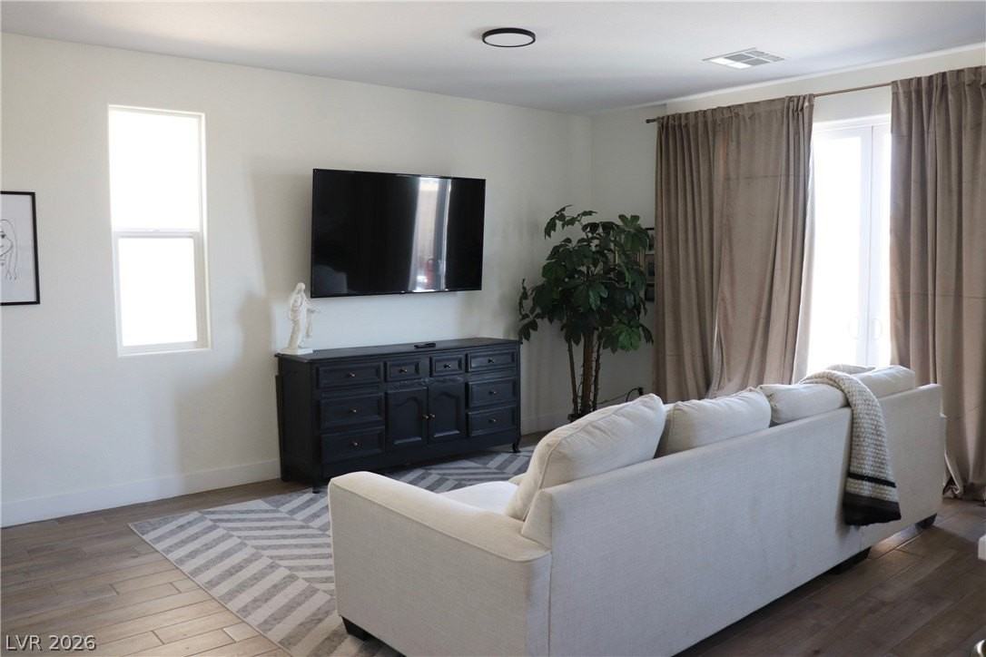 4026 Painted Lady Ave - Photo 2 of 10