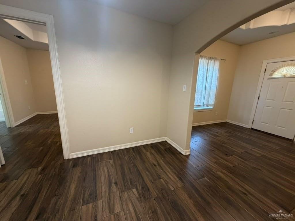 2037 Diaz Ave - Photo 7 of 21