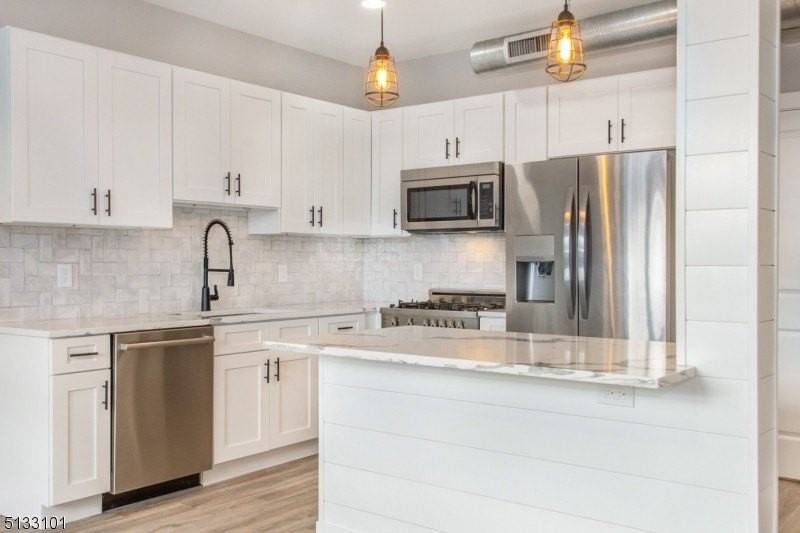 31 Berkshire Valley Rd - Photo 2 of 17